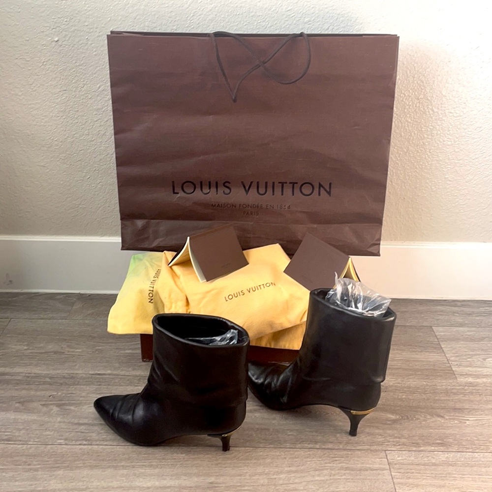 LouisVuitton booties, 3 inch heel with gold LV logo - Picture 9 of 11